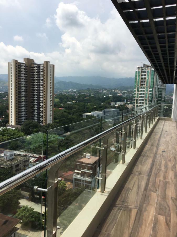 Trillium Residences Condominium Cebu Exteriör bild